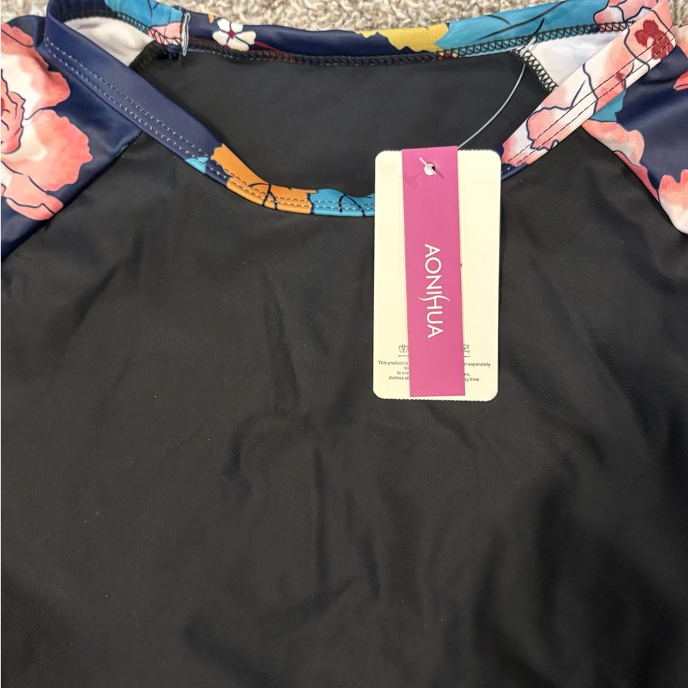 AONIHUA Black Floral Swimsuit